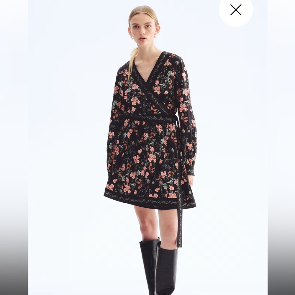 H&M Floral Black Wrap Dress Size Small NWT
